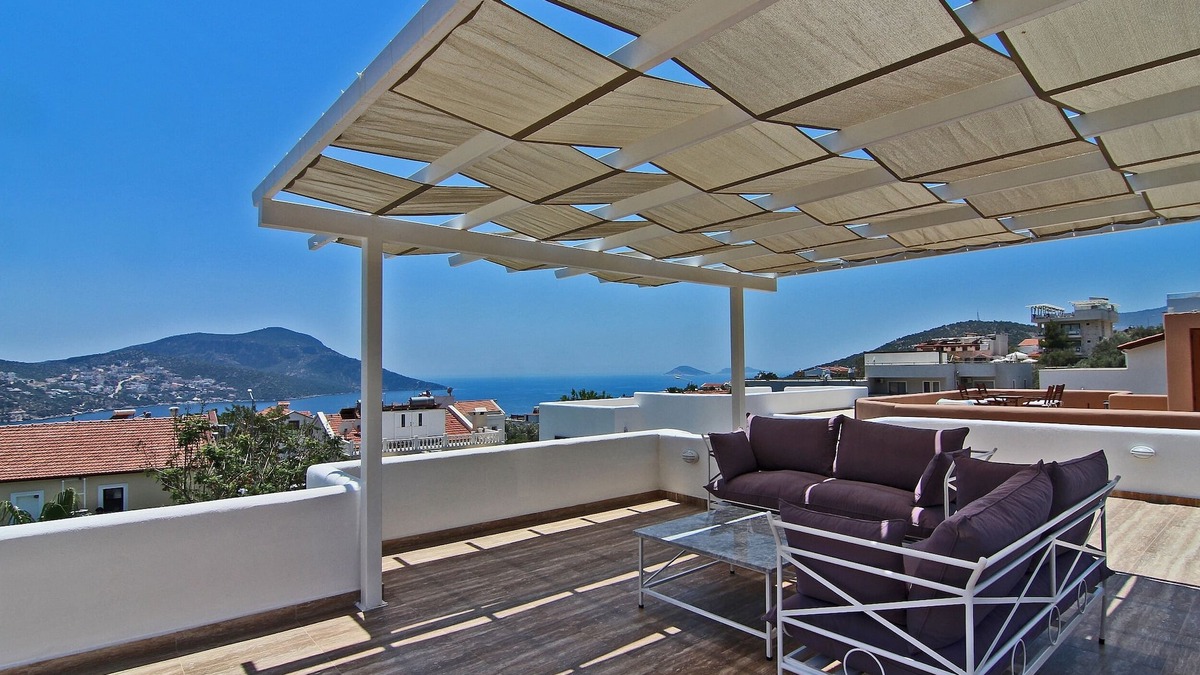 Kalkan Apartment | Town Centre Penthouse Apartment With Two Sea View Private Roof Terraces