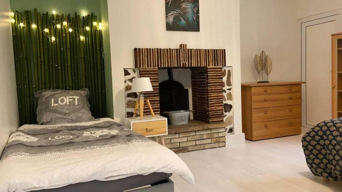 Pontgouin House | Town house for up to 5 people