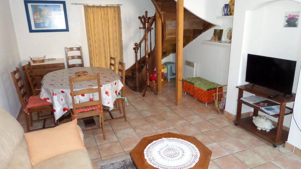 Chatillon-sur-Indre House | town house between brenne and touraine