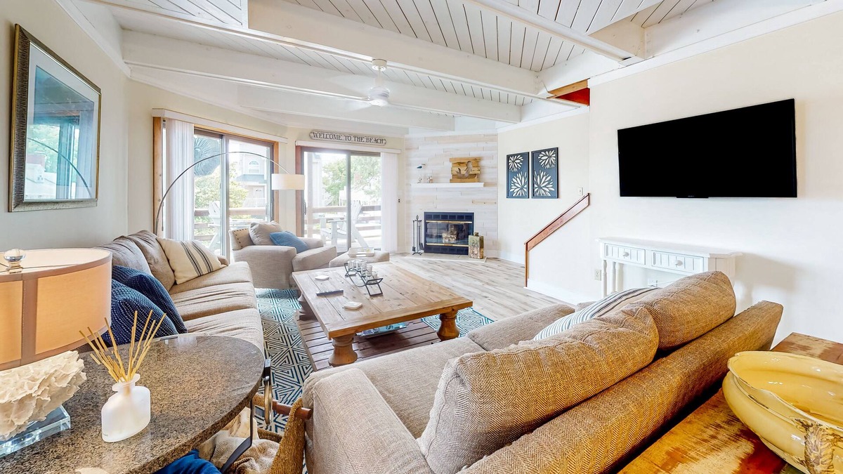 Rehoboth by the Sea House | Town of Dewey Beach home close to beach with W/D & fast WiFi - dogs OK