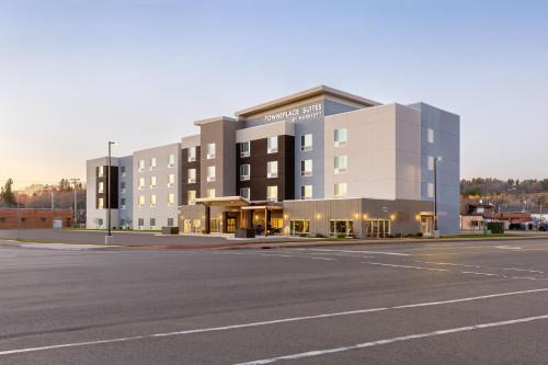 Iron Mountain Hotel | TownePlace Suites by Marriott Iron Mountain