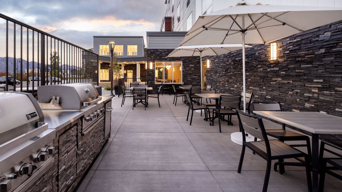Westbank Hotel | TownePlace Suites by Marriott West Kelowna