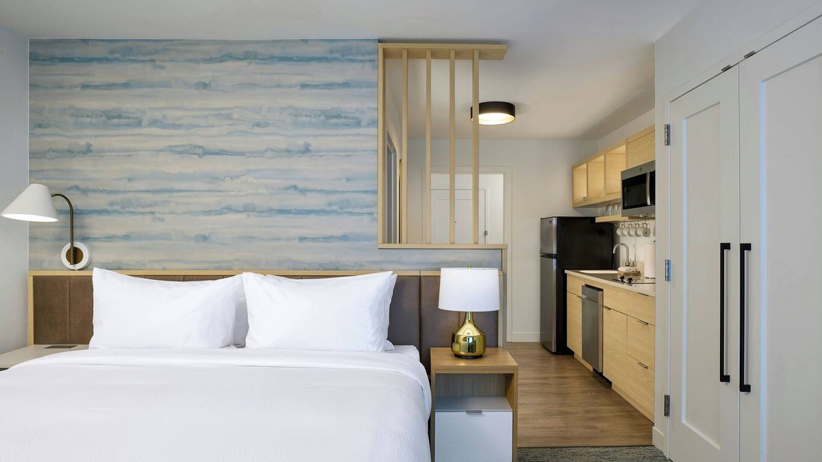 Niagara Falls Hotel | TownePlace Suites by Marriott Niagara Falls Canada