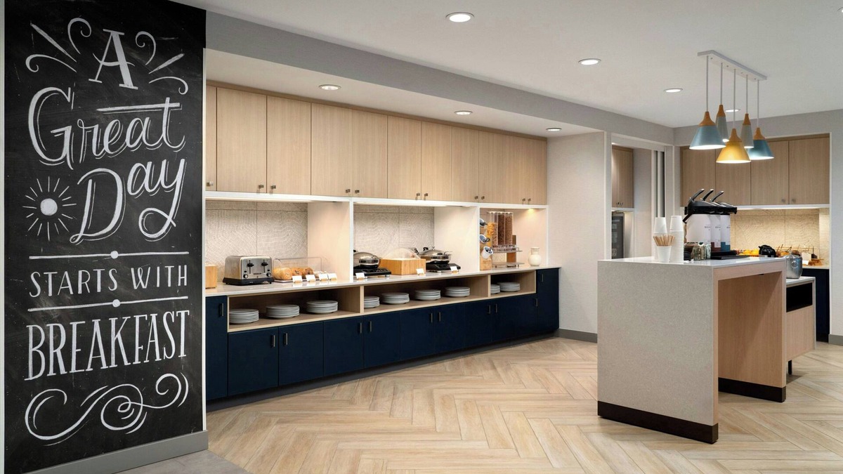 East Texas Hotel | TownePlace Suites by Marriott Allentown West