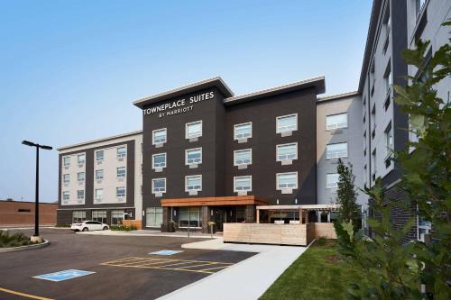Hamilton Hotel | TownePlace Suites by Marriott Hamilton