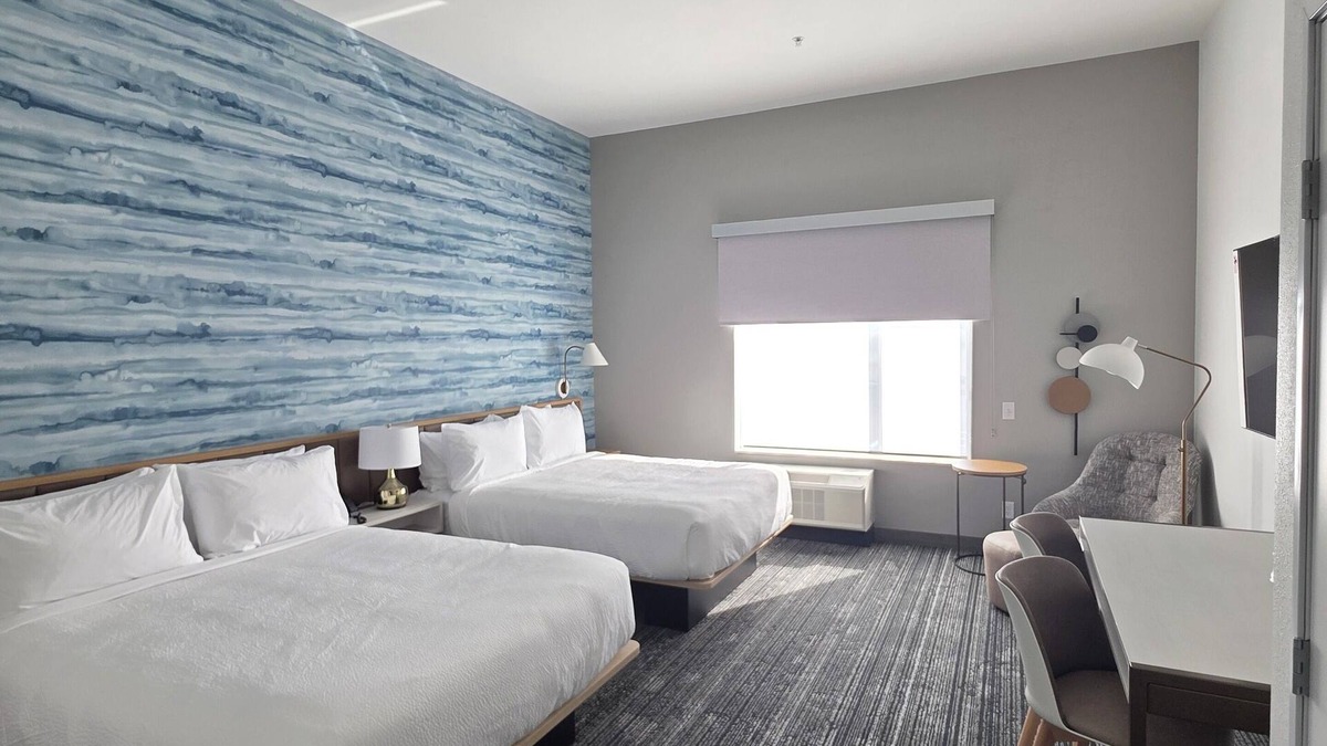 Girard Hotel | Towneplace Suites By Marriott Youngstown North