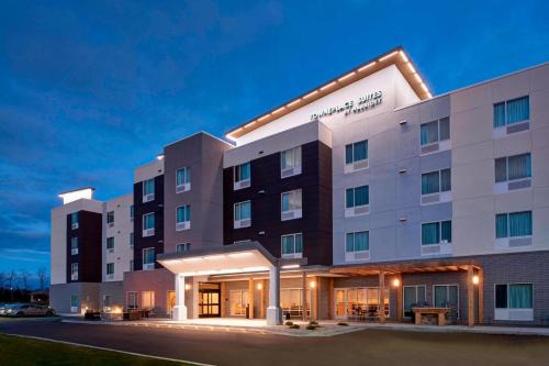 Forest Hills Hotel | TownePlace Suites by Marriott Grand Rapids Airport