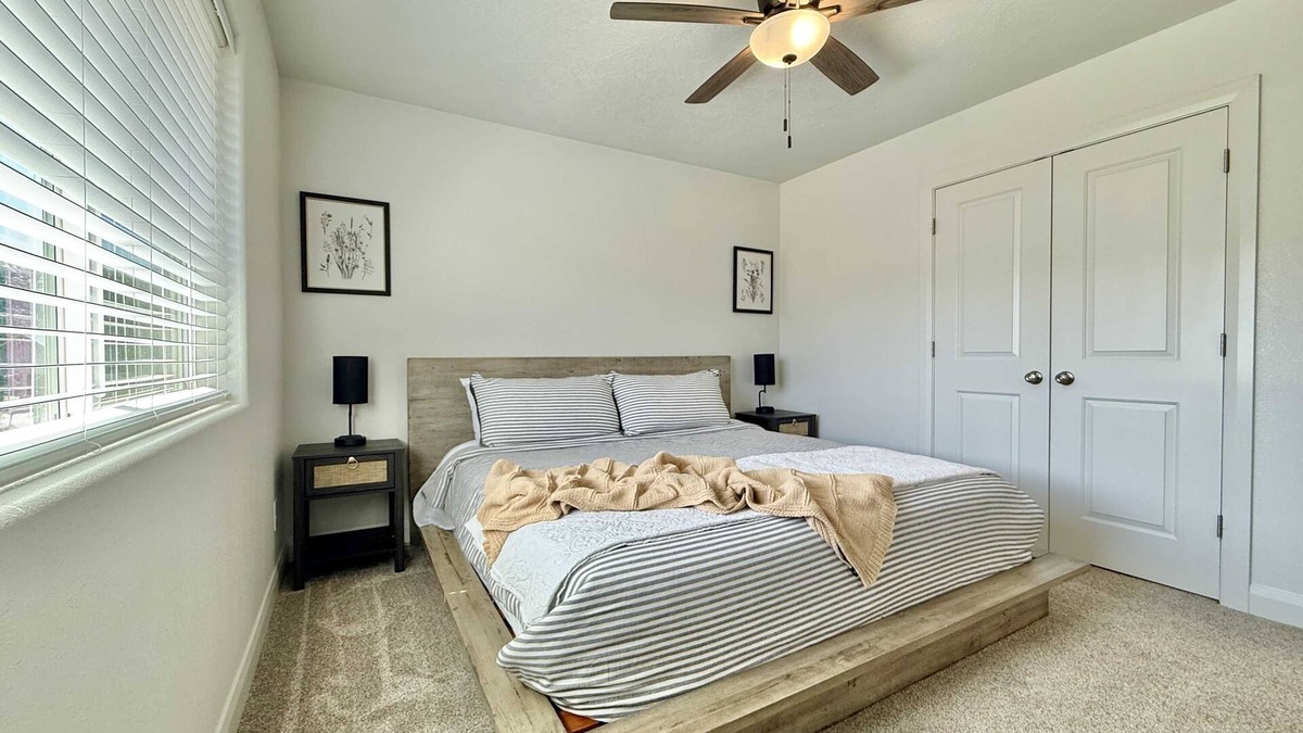 Glendale House | Townhome in Glendale, UT near Zion with hot tub