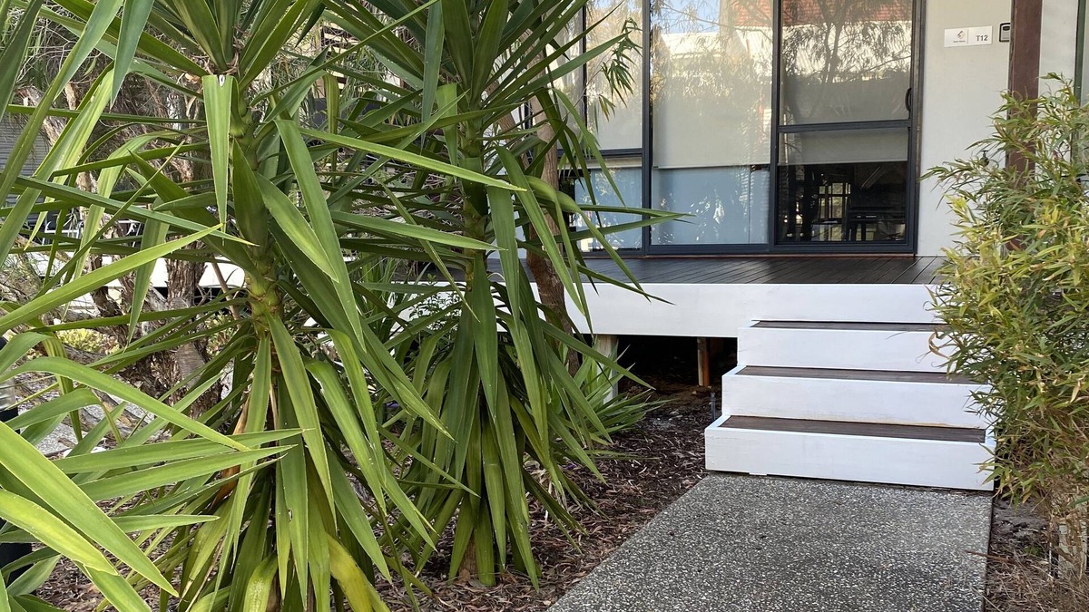 Preston Beach House | Townhouse at Footprints Resort Preston beach