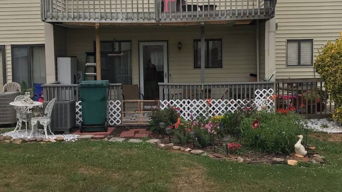 Bristol House | Townhouse in quiet community with private back porch.