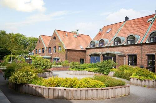 Orgryte-Harlanda Villa | Townhouse med Bastu, 4 Våningar Nära Liseberg