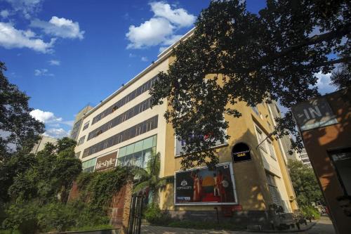 Kolkata Hotel | Townhouse OAK SOHOTEL