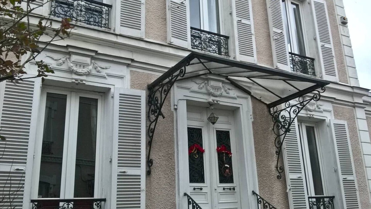 Le Raincy Villa | Townhouse with pool near Paris