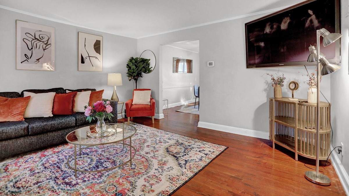 Towson House | Towson Center B