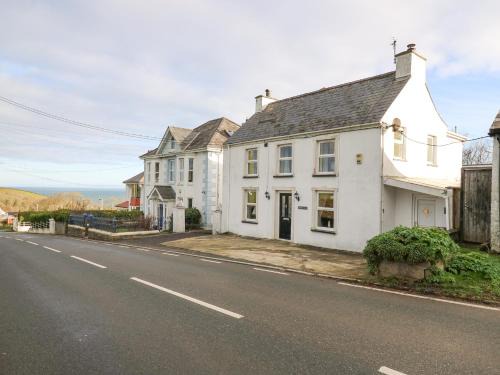New Quay House | Towyn Hall