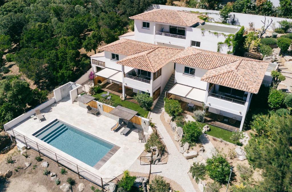 Sainte-Lucie-de-Porto-Vecchio Apartment | Très belle Résidence vue mer et piscine chauffée - BACCALOCATION
