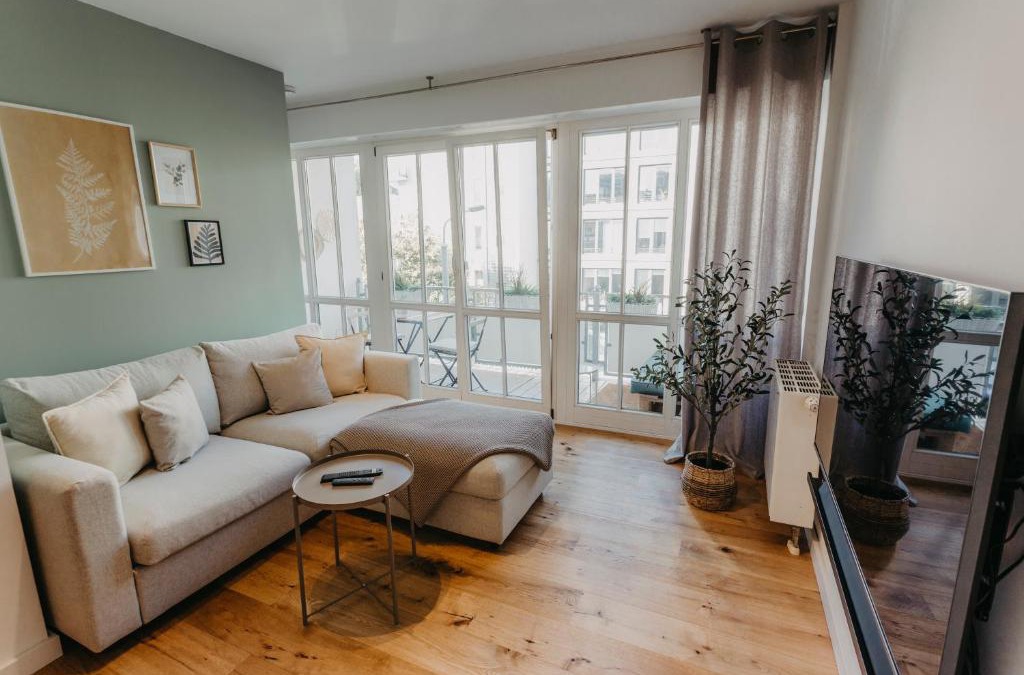 Zentrum-Ost Apartment | TRABER APARTMENTS im Herzen Leipzigs Balkon Parkplatz