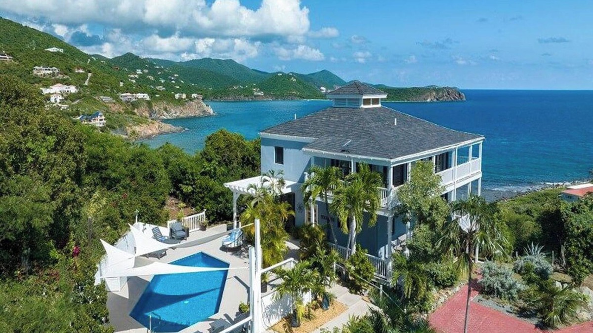 Hart Bay Villa | Tradewinds of Hart Bay - Beautiful Home, Pool, A/C, Stunning Views