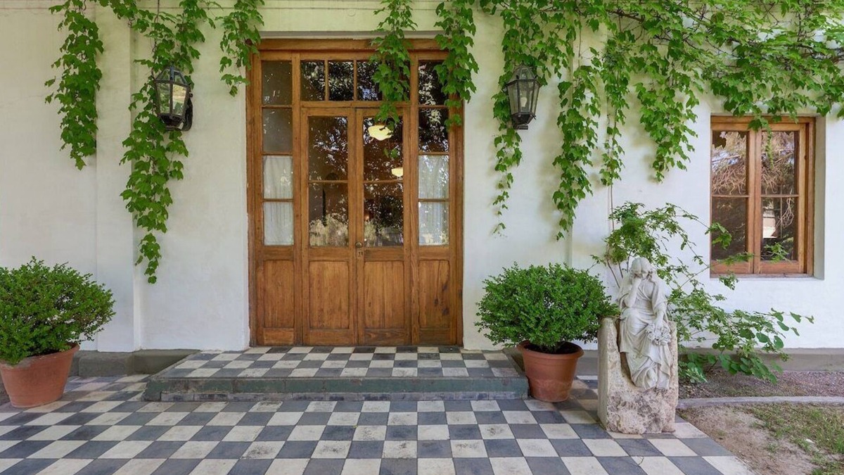 Chacras de Coria House | Tradicional Casona de época con desayuno