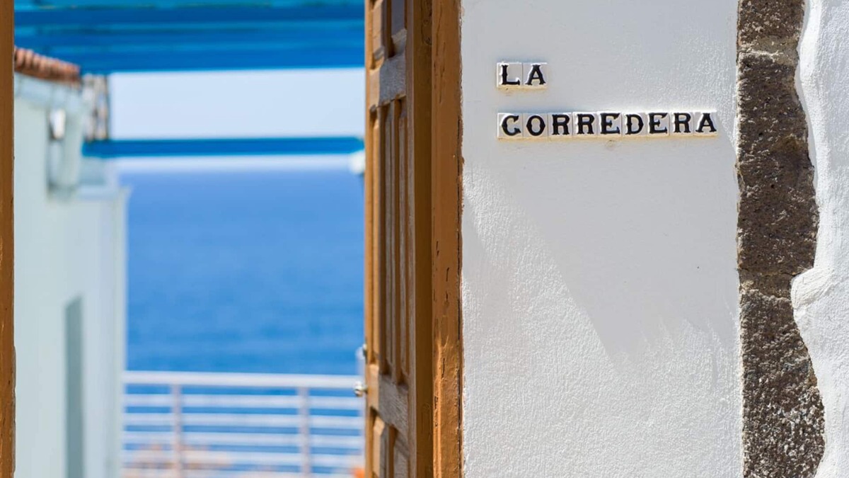 Las Aguas House | Traditional Canarian house, waterfront.