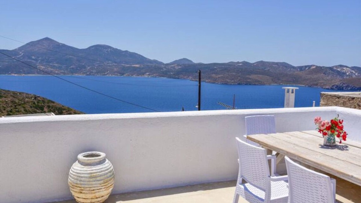Tripiti House | Traditional Cycladic House