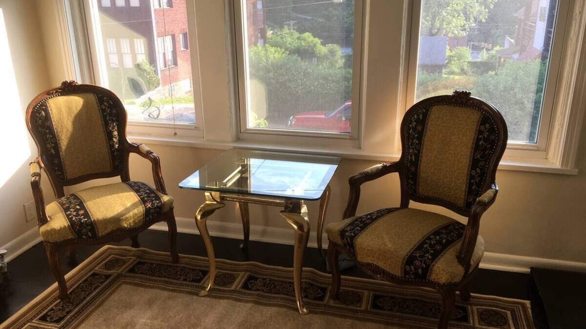 Forest Hills Apartment | Traditional decor, 1Br,1Ba,Lg Studio Apt. US OPEN