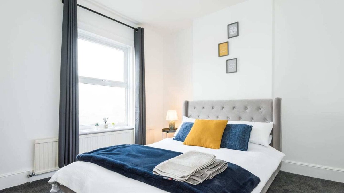 Pontrilas House | Traditional House Near Worcester City Centre