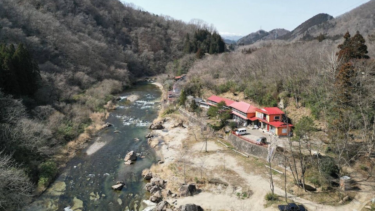Taihaku Ward House | Traditional Japanese Inn with natural hot spring bath. 12 people sleeps here