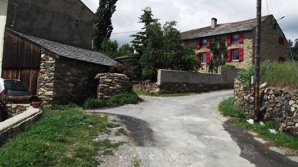 Llo House | Traditional mountain house