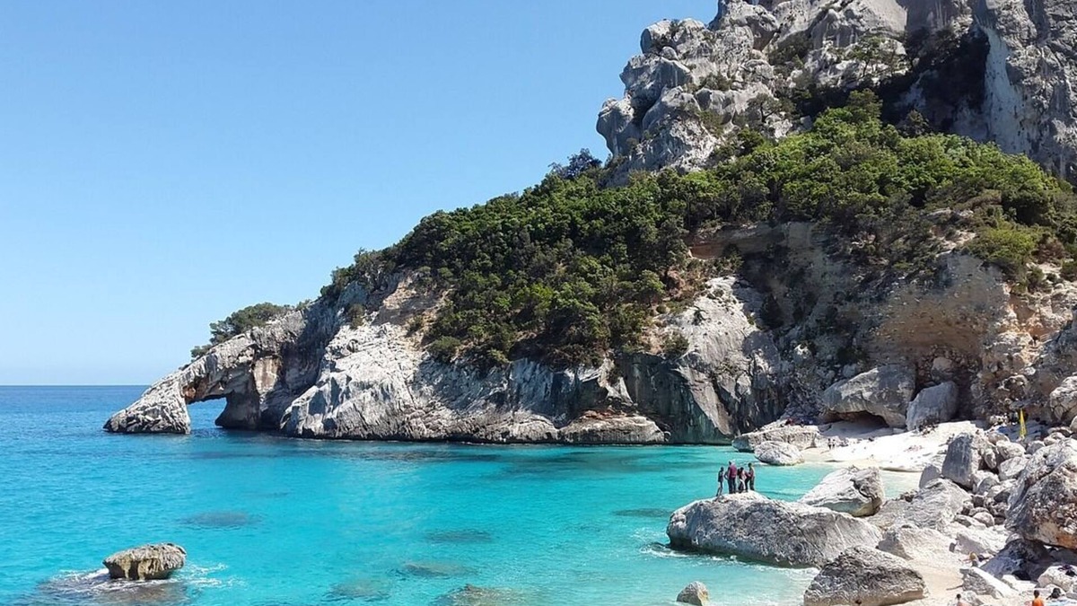 Girasole Apartment | Traditional Sardinian semi-basement tavern - 5 min from the sea in Ogliastra