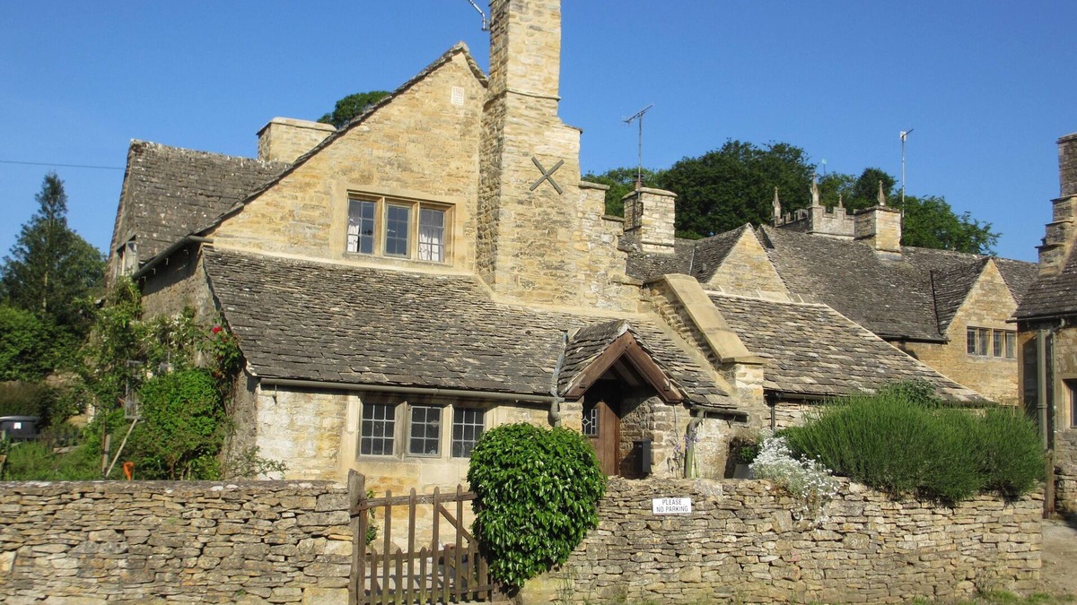 Upper Slaughter Cottage | Traditional, self catering holiday cottage in Upper Slaughter, The Cotswolds