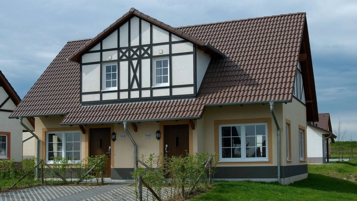 Ediger House | Traditional style villa near river Moselle