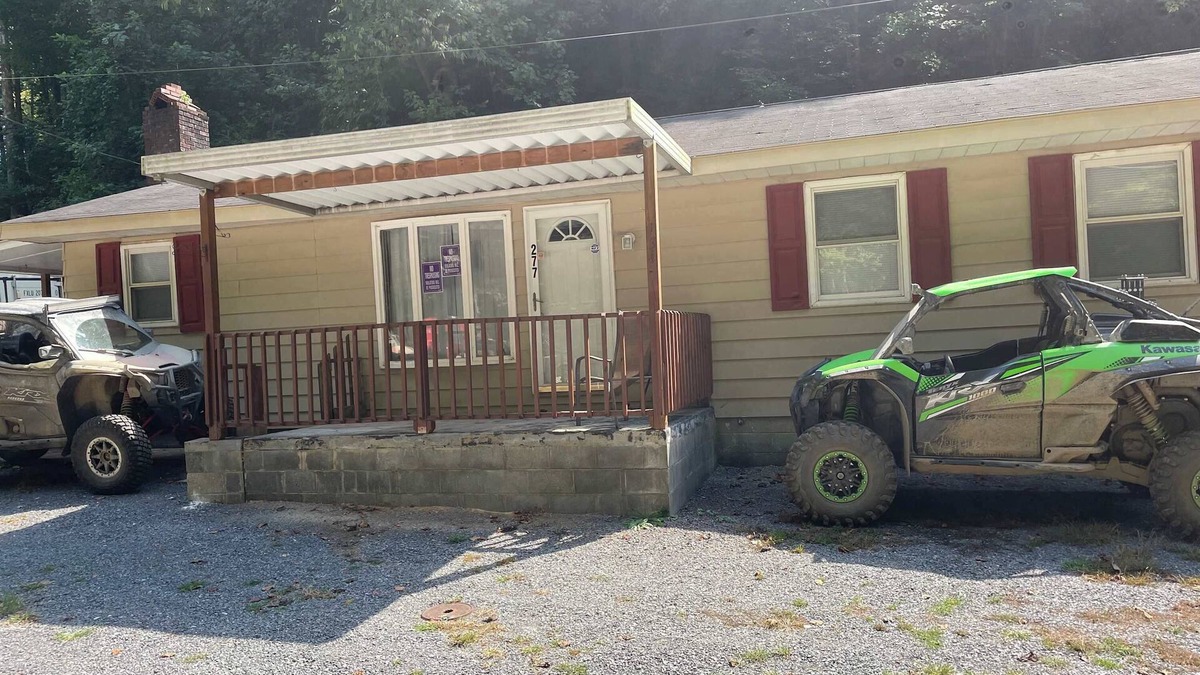 Gilbert House | Trail House In Gilbert Sleeps 12