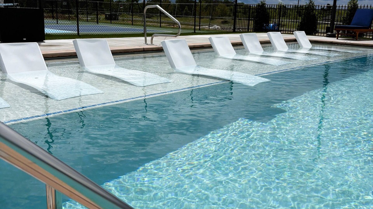 Bentonville Apartment | Trailhouse @ West -NEW Luxury 1BR – Pool, Sauna, 3mi to AMP + Art/Trails