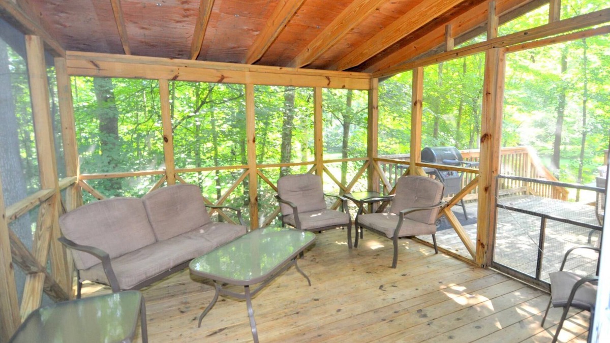 Great Cacapon House | Trails End River Retreat - Riverside