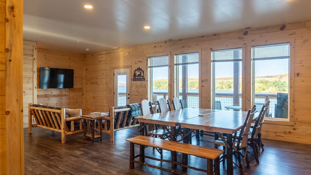 Atlantic Mine Cabin | Trailside Sauna Bunk Cabin 16B