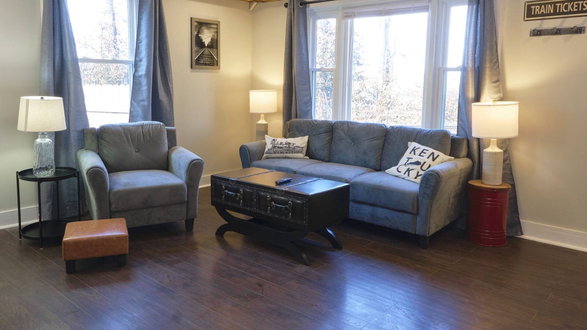 Midway House | Train themed home in historical Midway, staycation ready!