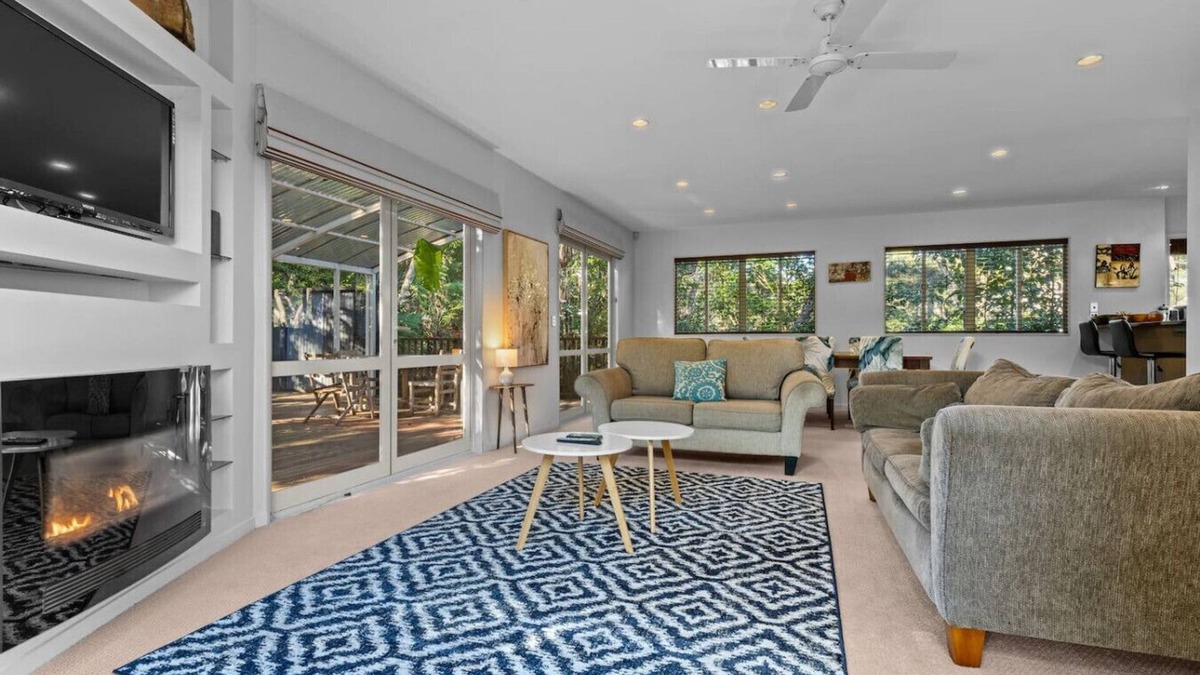 St. Heliers House | Tranquil Family Retreat close to St Heliers Beach