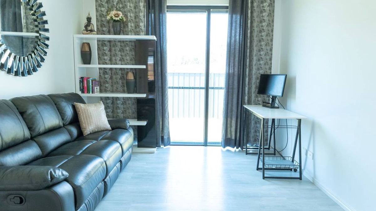 Buderim House | Tranquil 1BR Retreat With Private Entrance