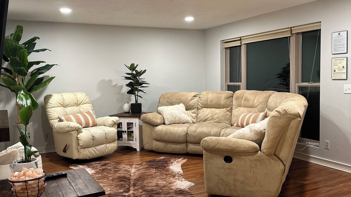 Hood River House | Tranquil 2-bedroom house with AC in Hood River