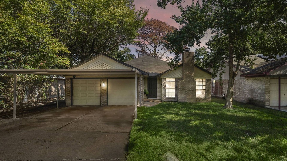 La Porte House | Tranquil 3-Bed Home, 3 Mins to Sylvan Beach Fun!