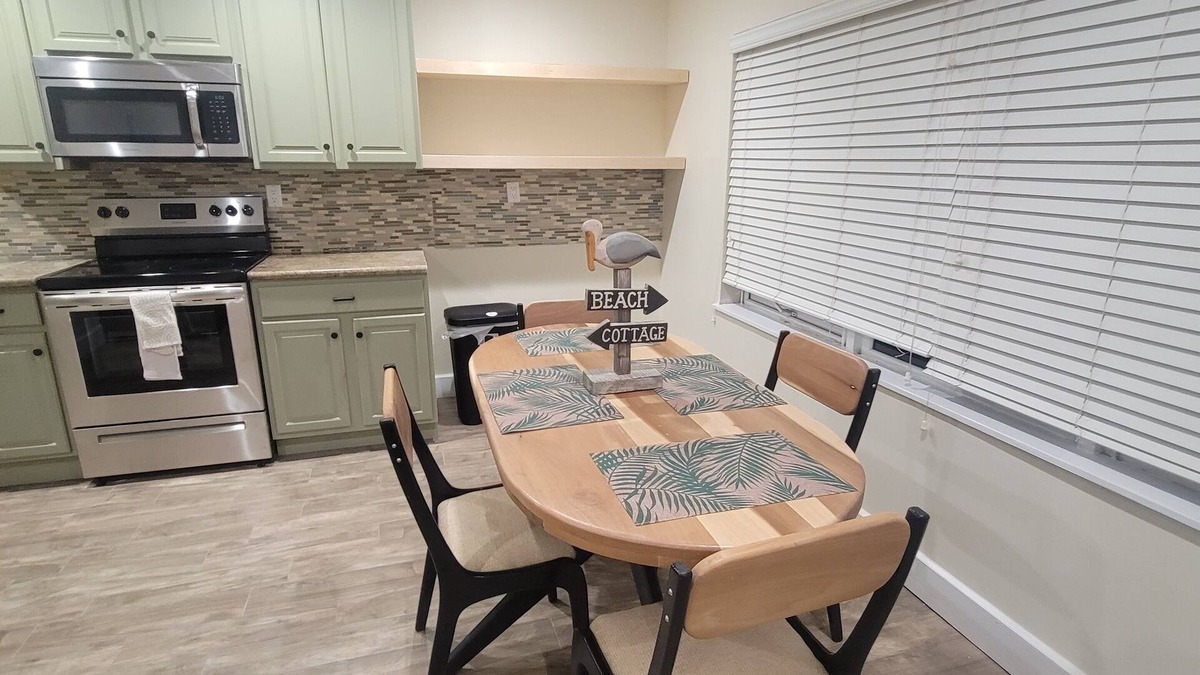 Williams Town Condo | Tranquil and Cozy Space Nestled Steps From The Beach
