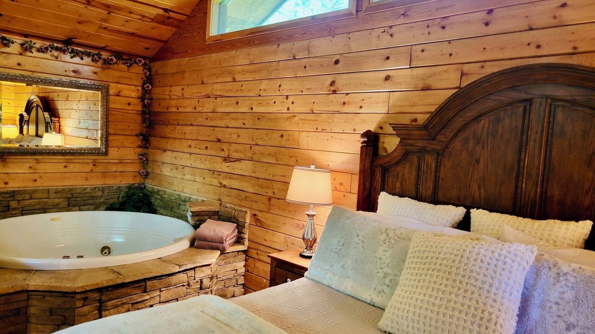 Eureka Springs Cabin | Tranquil Cabin- Perched on Mountain Top boasting jacuzzi for two and expansive deck with views! Trail & Cave on Property!