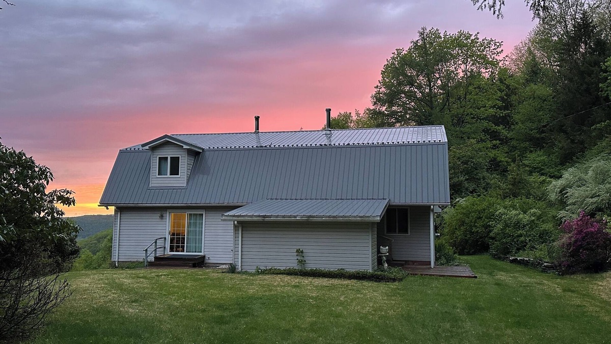 Sonestown Cabin | Tranquil cabin with WiFi in charming Muncy Valley