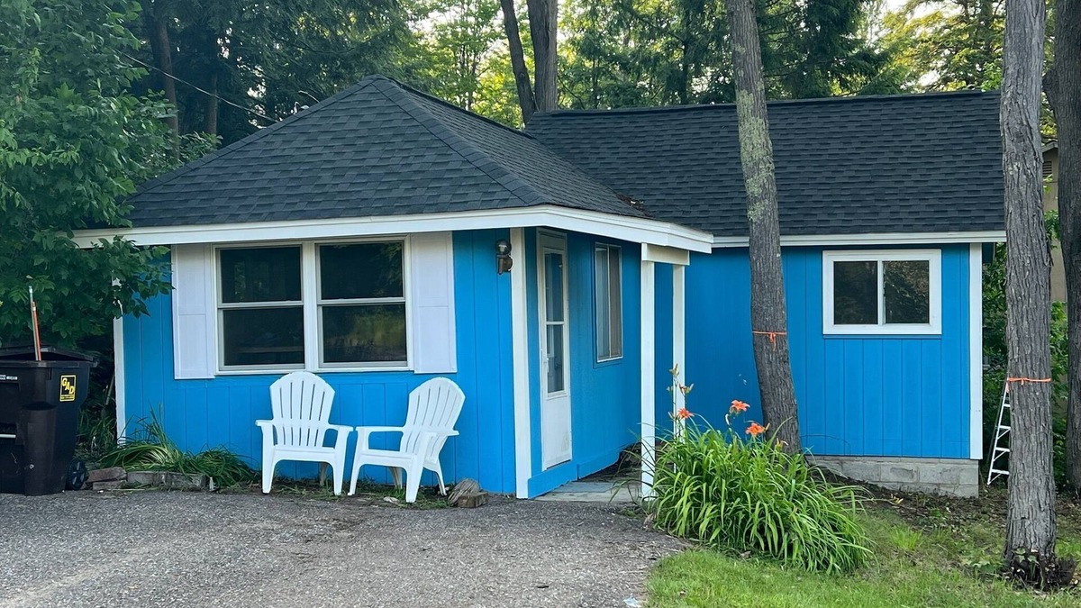 Au Train Cabin | Tranquil cabin with WiFi in charming Au Train.