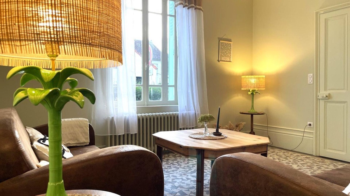 La Ferte-Hauterive Cottage | Tranquil cottage with garden, parking and Wi-Fi in La Ferté-Hauterive