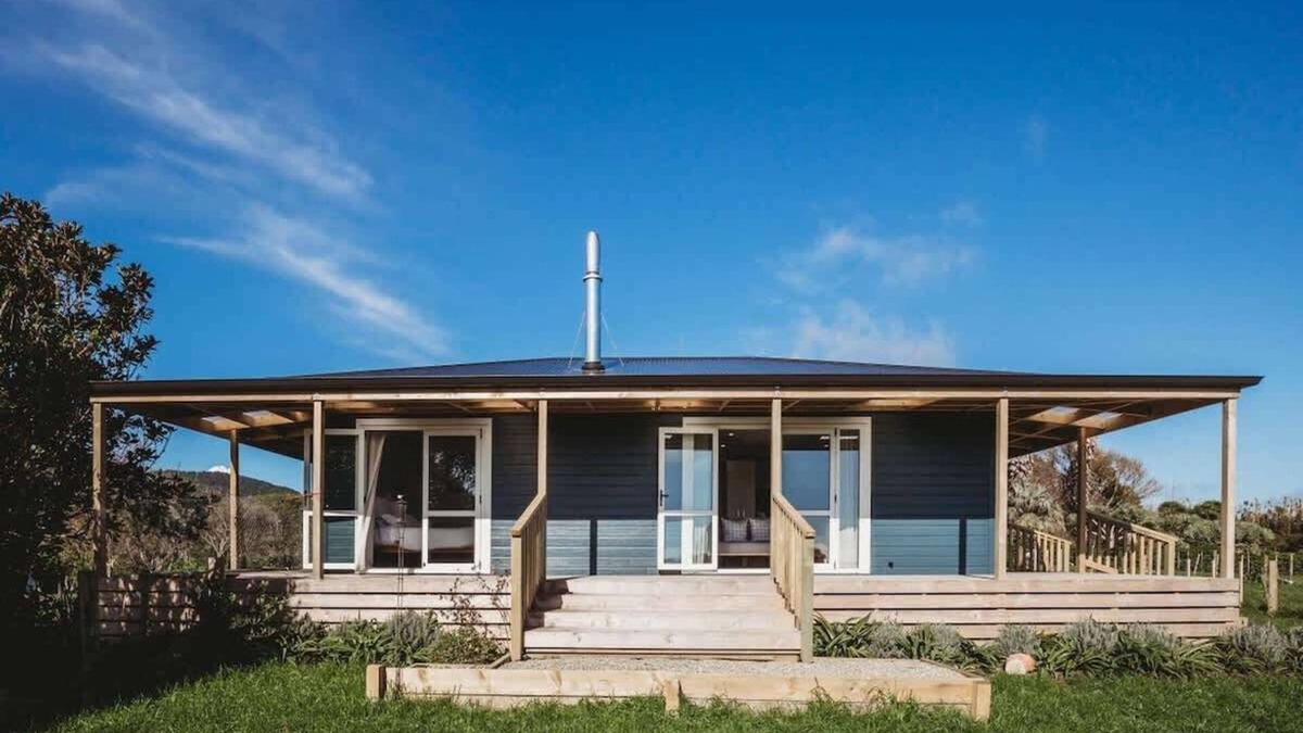 Tataraimaka Cottage | Tranquil Cottage Near Tataraimaka Beach