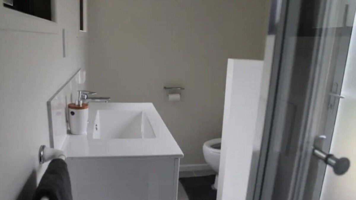 Coromandel Cabin | Tranquil Creekside Cabin