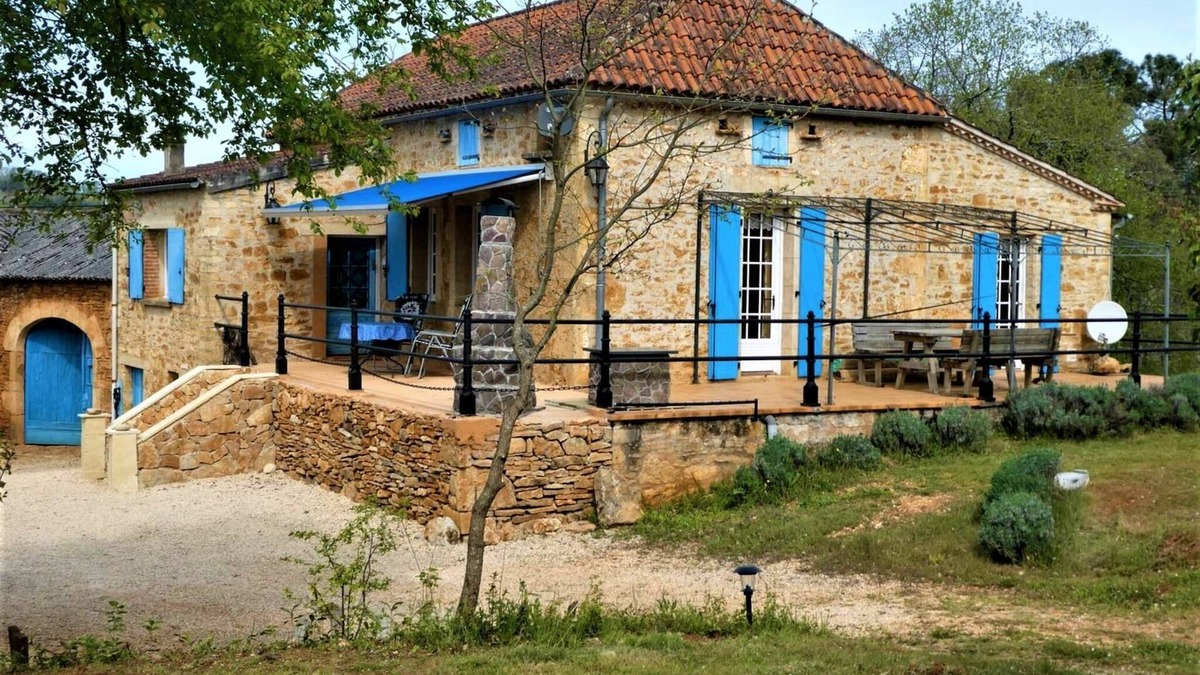 Puy-l'Eveque House | Tranquil Garden Hideaway
