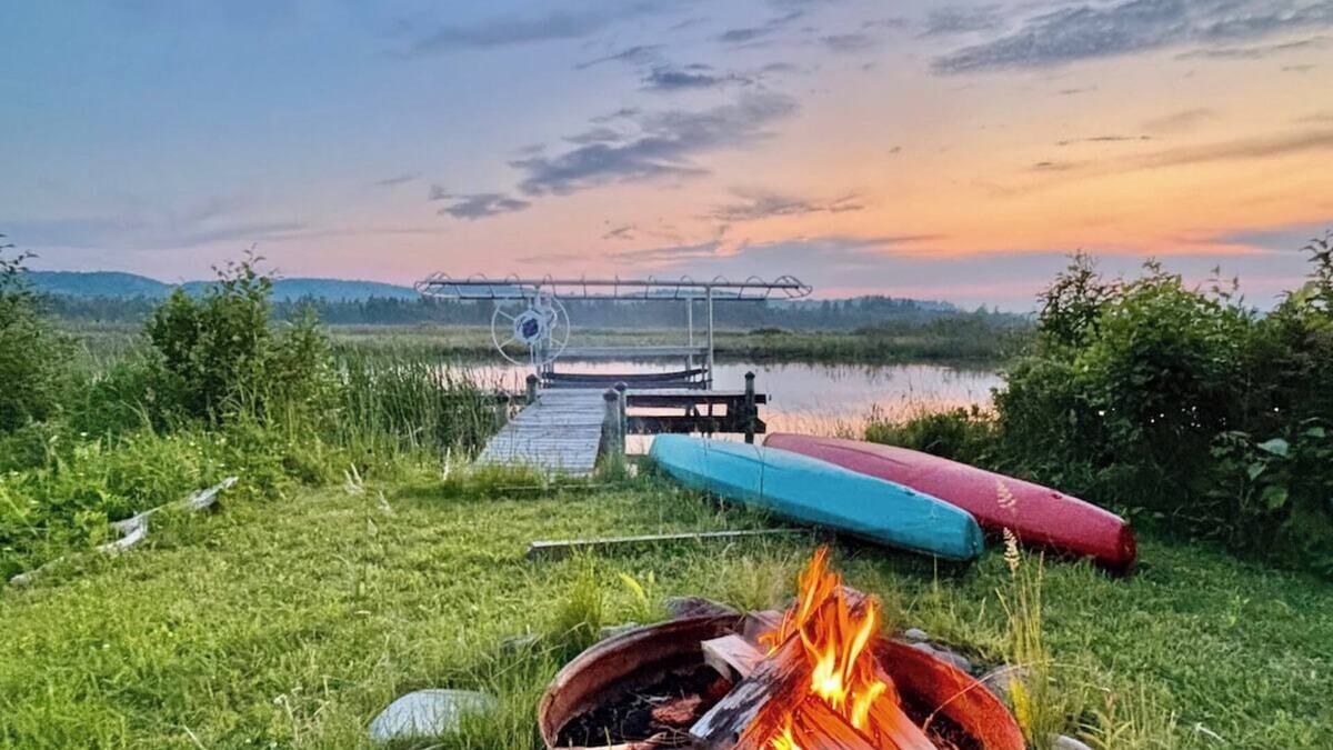 Bellaire Cabin | Tranquil Grass River Cottage Retreat